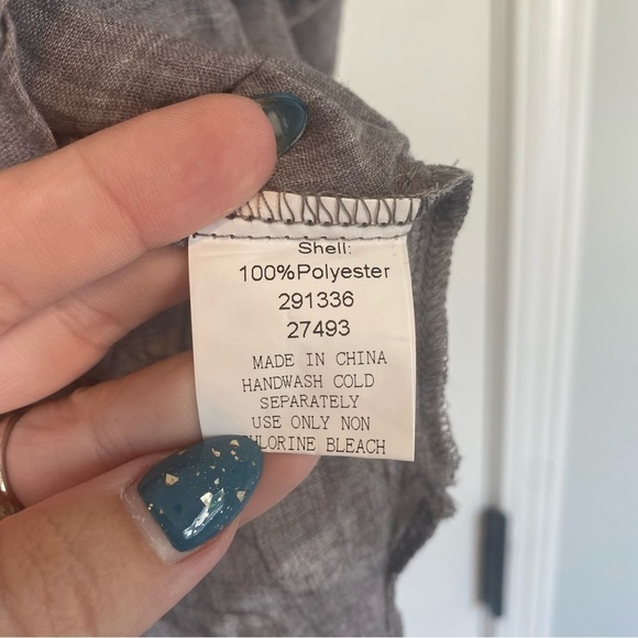 Women’s Gray Sunflower “You are My Sunshine” Short Sleeve Top Size Large - Picture 7 of 7